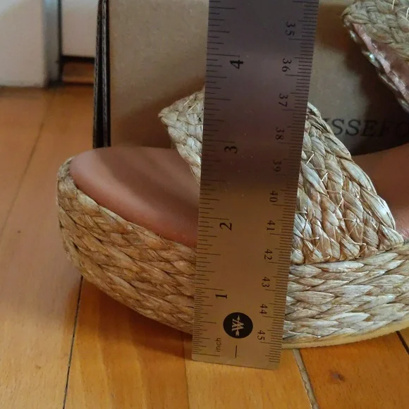 BEACH by Matisse Platform Sandals - Picture 9 of 9